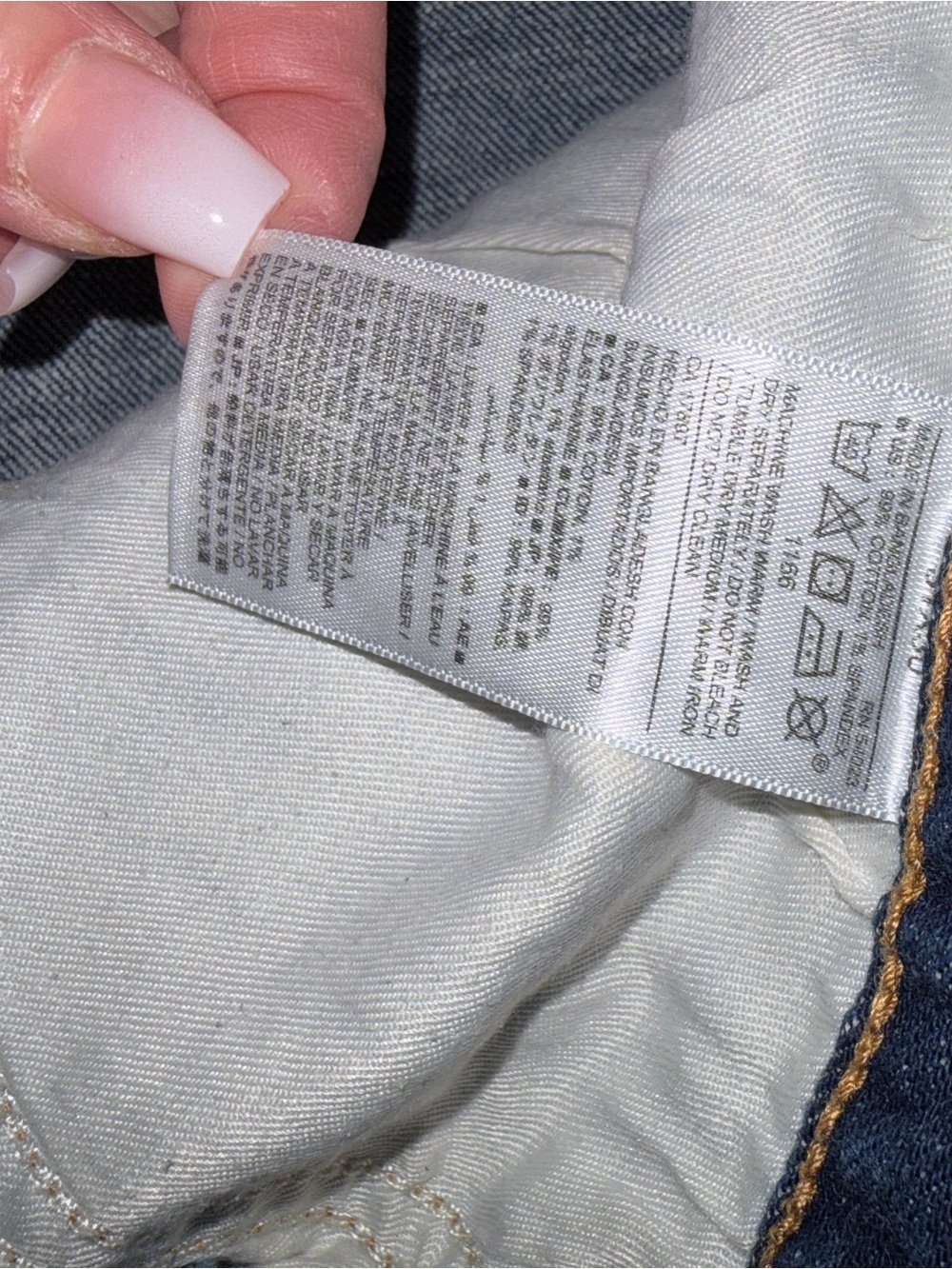 Old Navy Men’s Slim Fit Dark Wash Jeans 31x30 - Picture 4 of 4